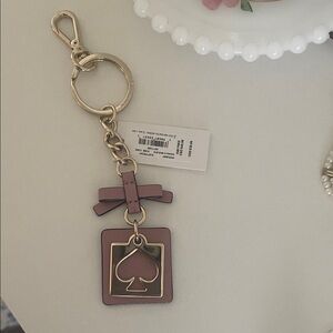New Leather Kate Spade Mauve Pink Key Holder with Gold Details